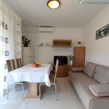 Apartment Biserka マリンスカ エクステリア 写真